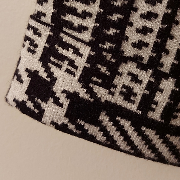 Elegant 3/4 sleeve high neck sweater - Picture 5 of 13